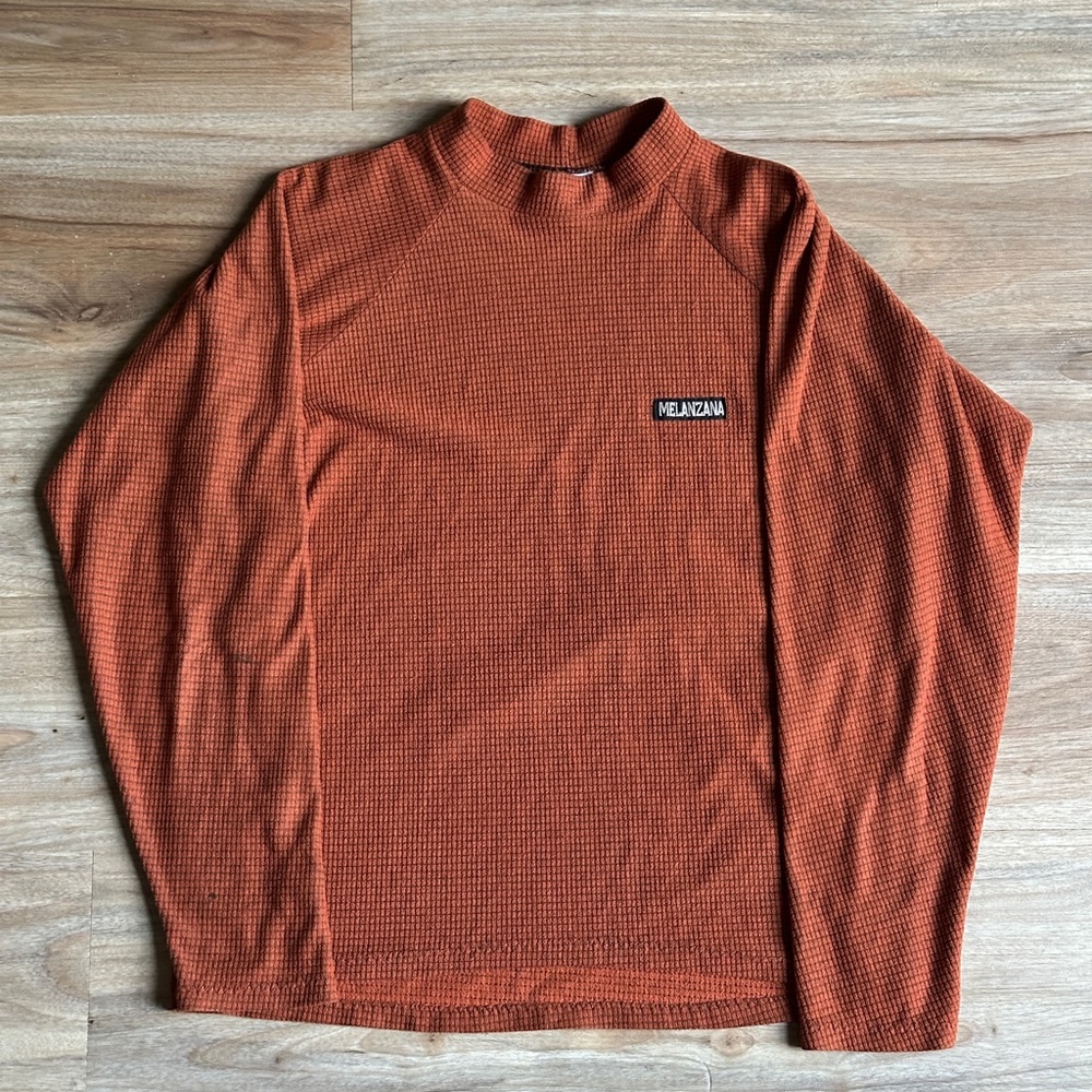 Retro Melanzana small turtle neck